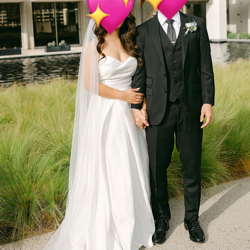 Lulus lifetime of love wedding dress - size 8